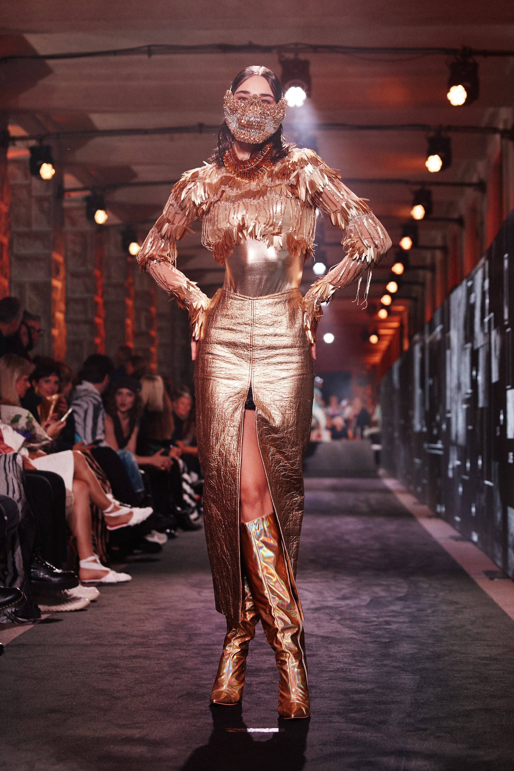 benedetti.info – A Visionary Fashion Spectacle Under the Stars