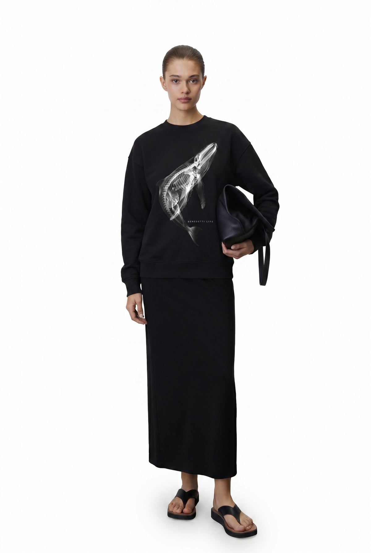 Whale Women Organic Black Sweatshirt